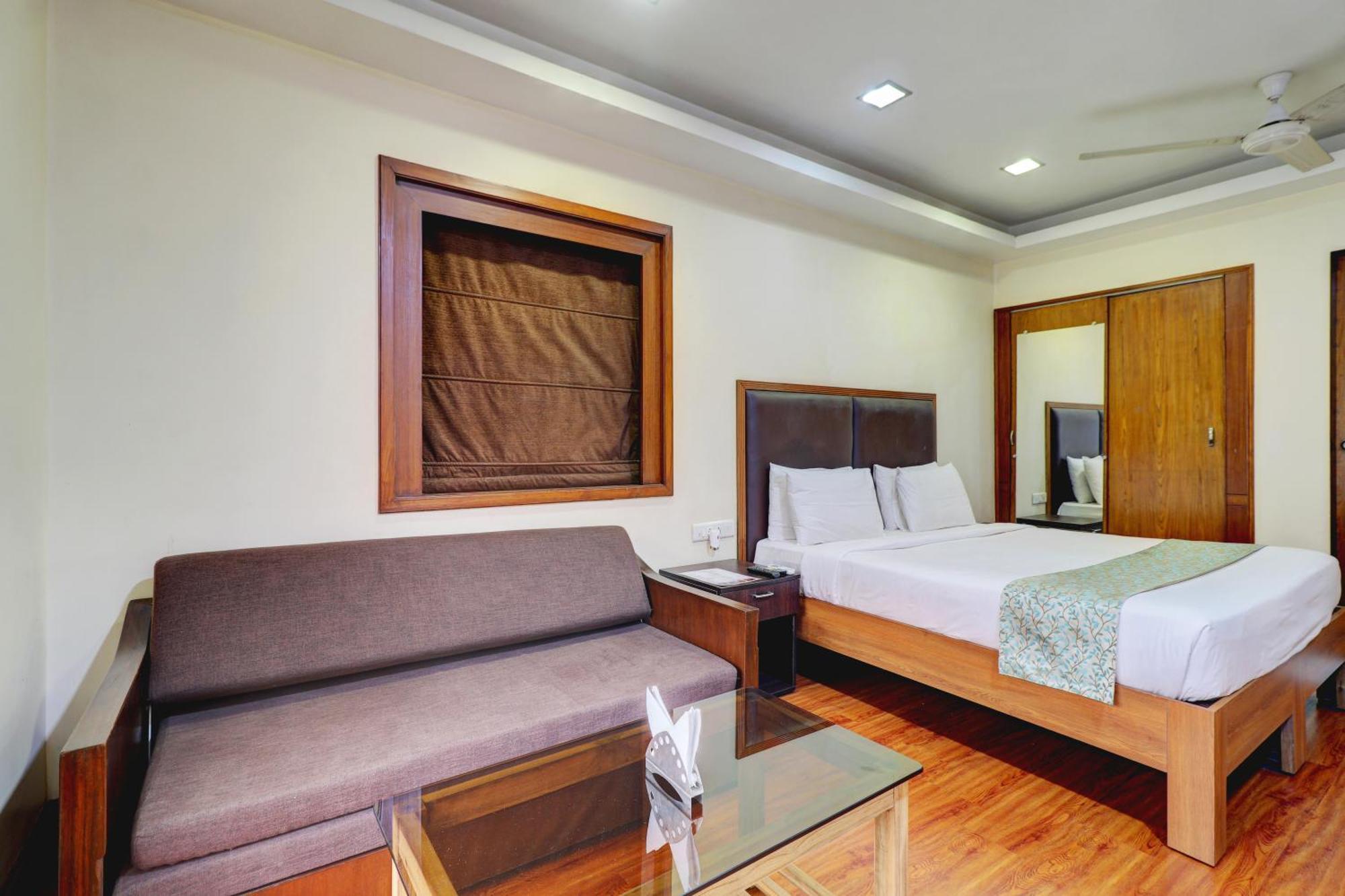 Amazinn Villa Lonavala Exterior foto