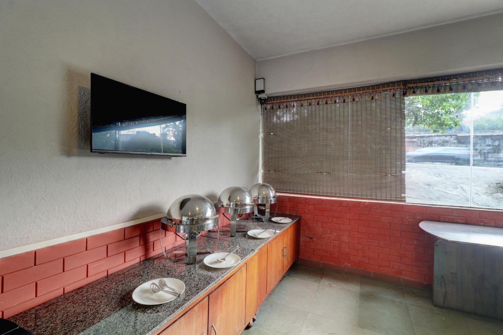Amazinn Villa Lonavala Exterior foto